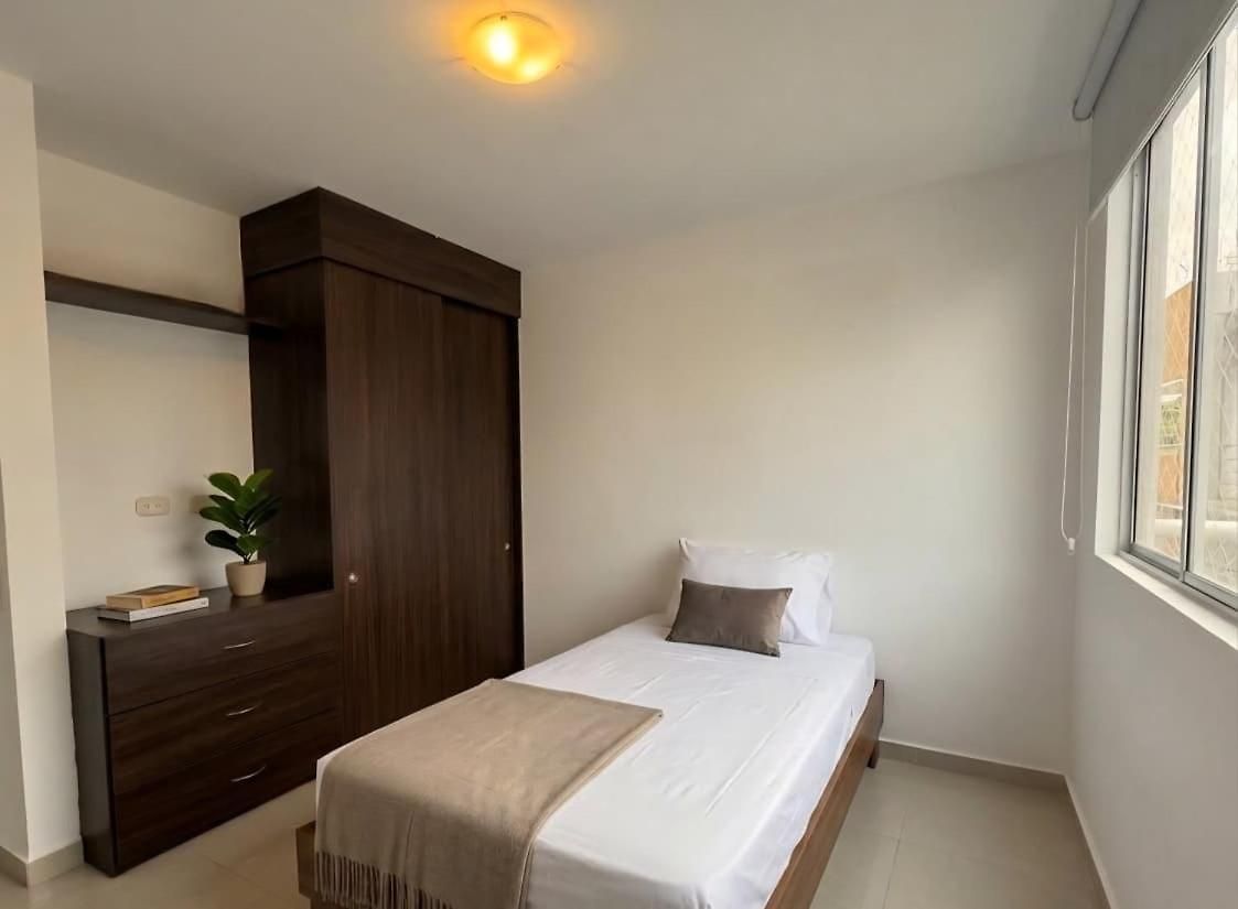 - 3 - Zona Tranquila - Piscina&gym - Parqueadero - Internet Apartamento Cartagena