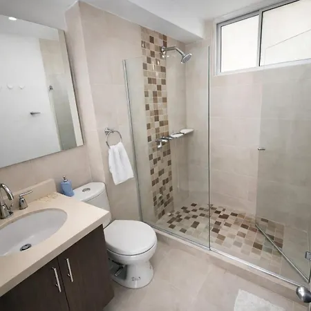 - 3 - Zona Tranquila - Piscina&gym - Parqueadero - Internet Apartamento