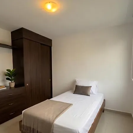 - 3 - Zona Tranquila - Piscina&gym - Parqueadero - Internet Apartamento Cartagena